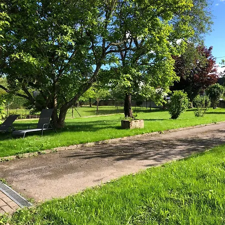 Maison Neuve, Grand Jardin, Parking Prive, Ideal Groupe Et Famille Nyaraló *
